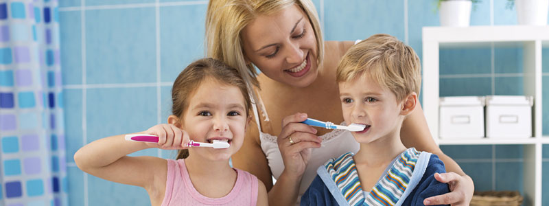 Fun ways for kids to brush teeth